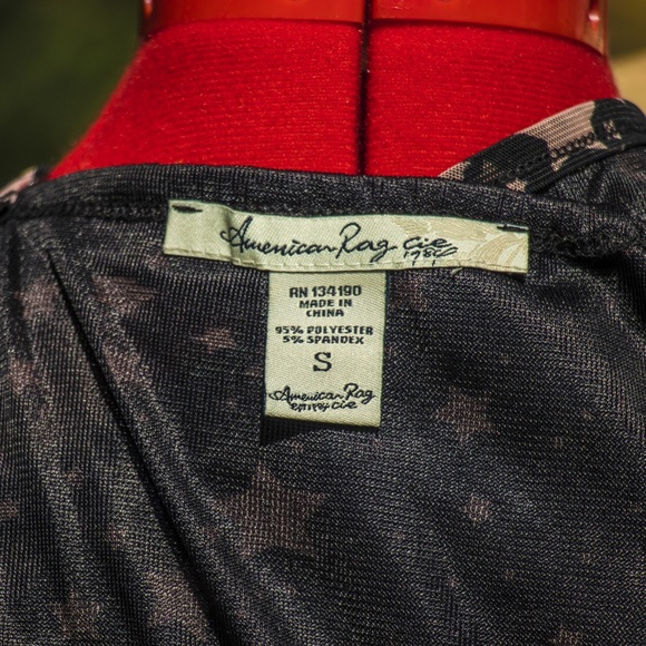 Asymmetrical peplum top w/ stars - Picture 5 of 5